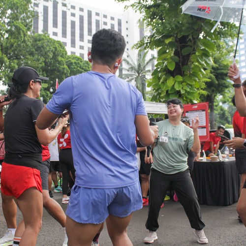 Race photo from FIRST SUNDAY RUN