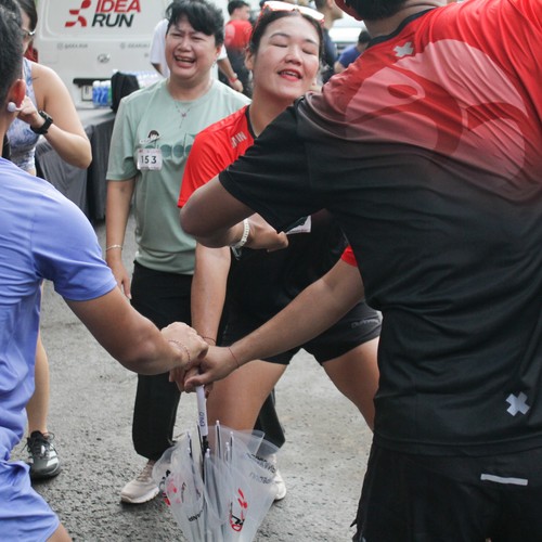 Race photo from FIRST SUNDAY RUN