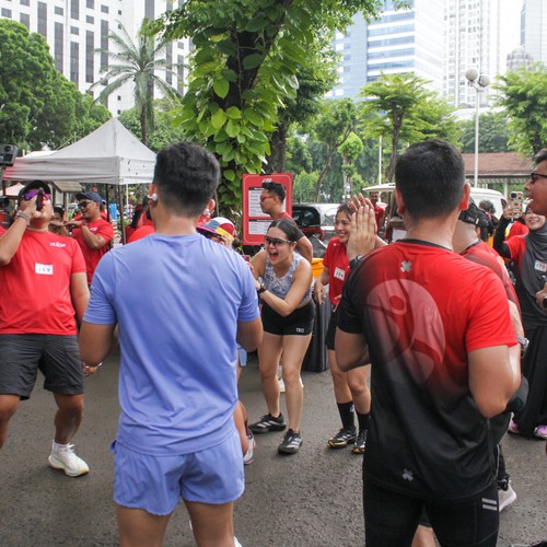 Race photo from FIRST SUNDAY RUN