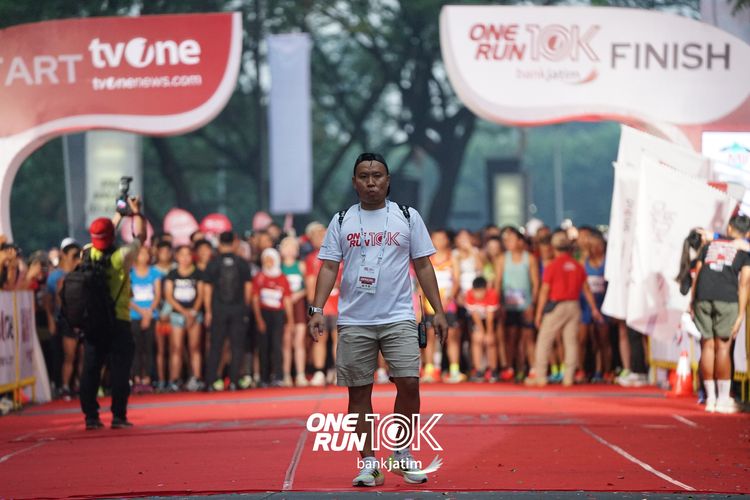 Race photo from ONE RUN 10 K
