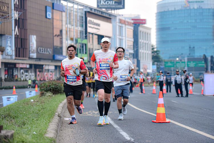 Race photo from NOTARACE 2025