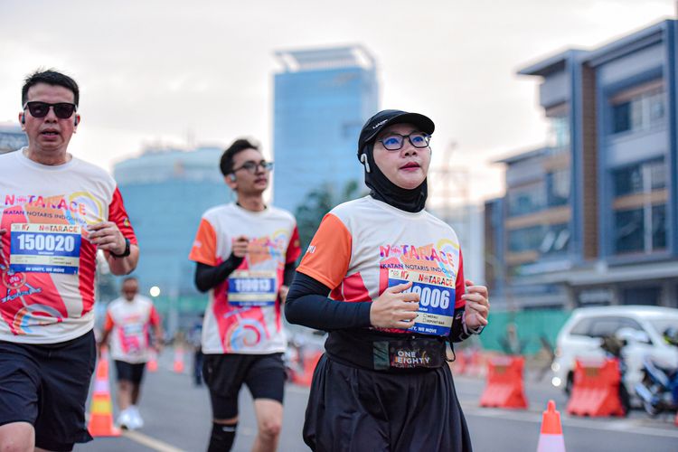 Race photo from NOTARACE 2025