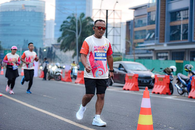 Race photo from NOTARACE 2025