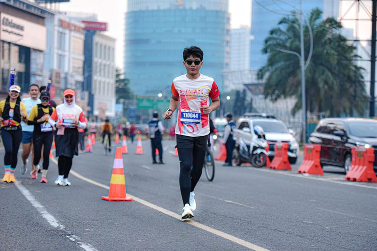 Race photo from NOTARACE 2025