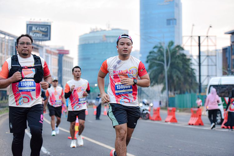 Race photo from NOTARACE 2025