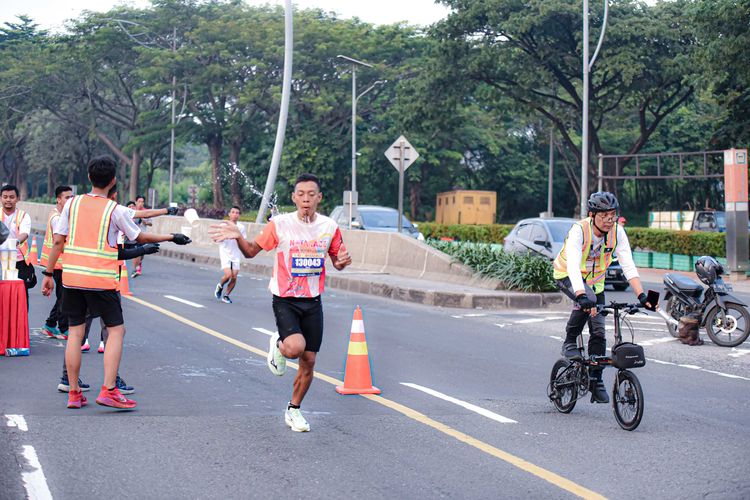 Race photo from NOTARACE 2025