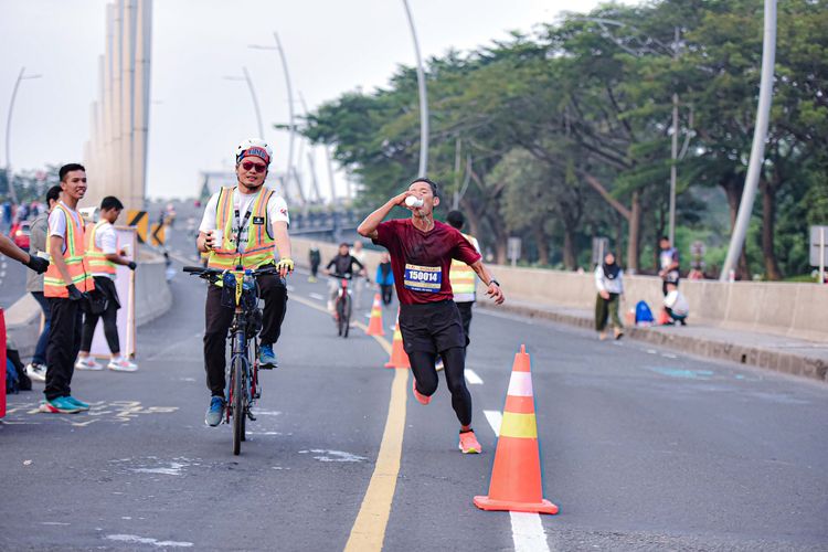 Race photo from NOTARACE 2025