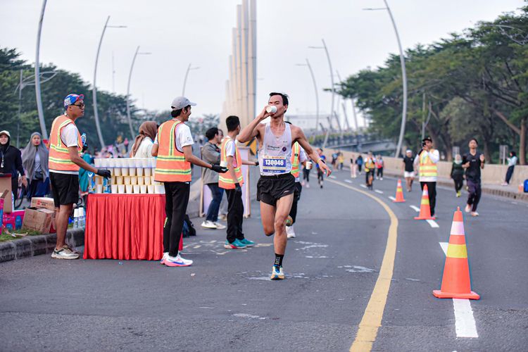 Race photo from NOTARACE 2025