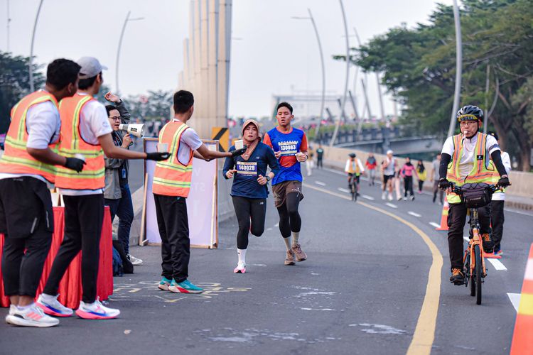 Race photo from NOTARACE 2025