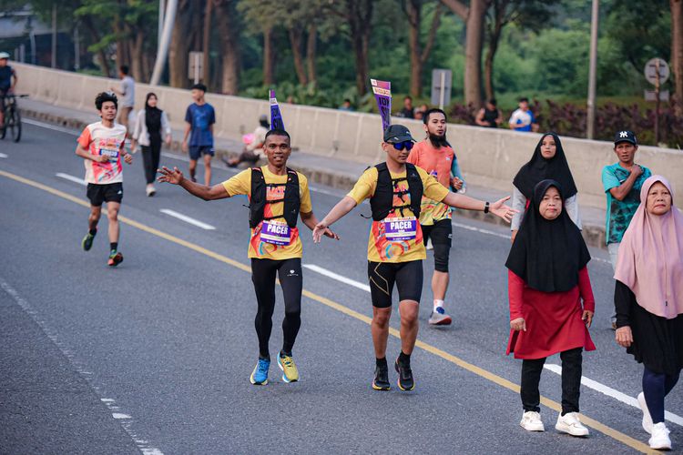 Race photo from NOTARACE 2025