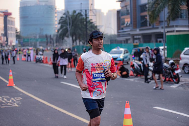 Race photo from NOTARACE 2025