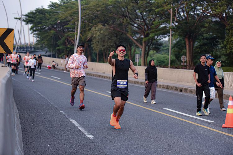 Race photo from NOTARACE 2025