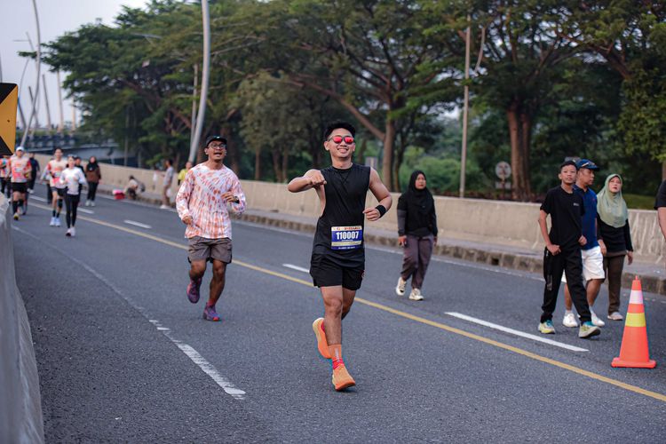 Race photo from NOTARACE 2025