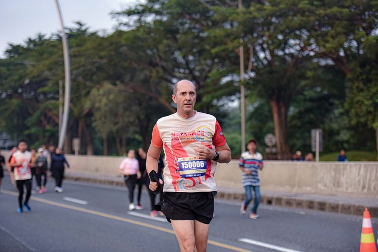 Race photo from NOTARACE 2025