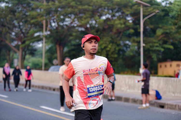 Race photo from NOTARACE 2025