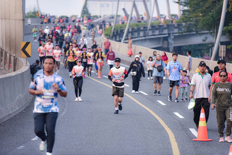 Race photo from NOTARACE 2025