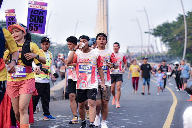 Race photo from NOTARACE 2025