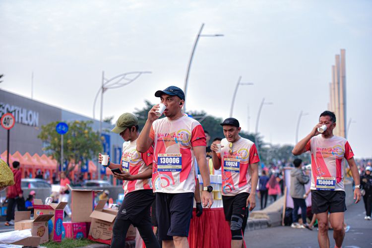 Race photo from NOTARACE 2025