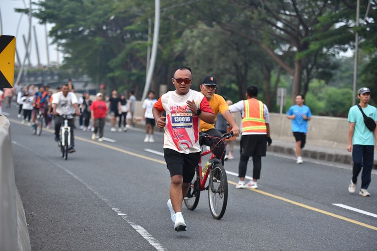 Race photo from NOTARACE 2025