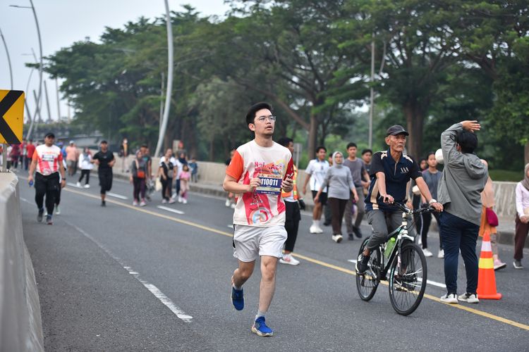 Race photo from NOTARACE 2025