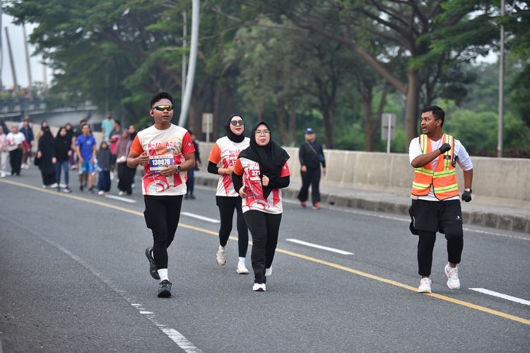 Race photo from NOTARACE 2025
