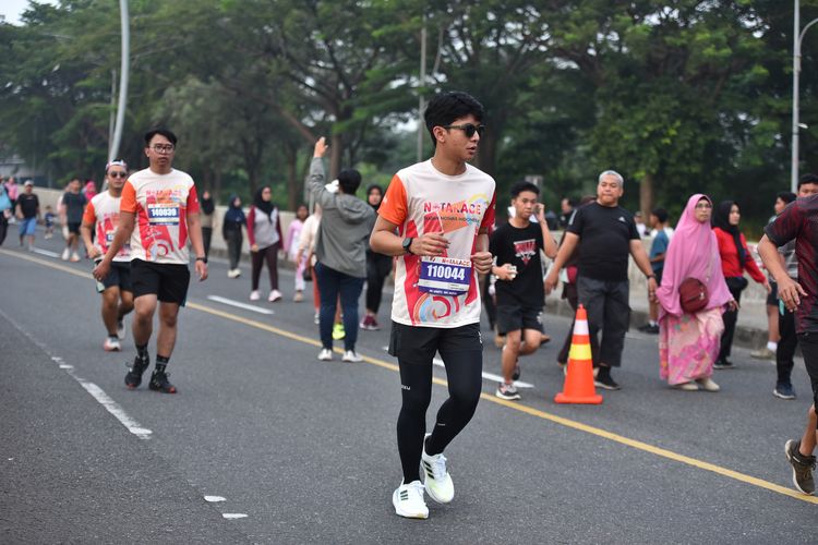 Race photo from NOTARACE 2025