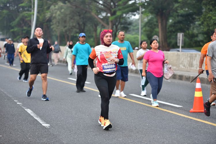 Race photo from NOTARACE 2025