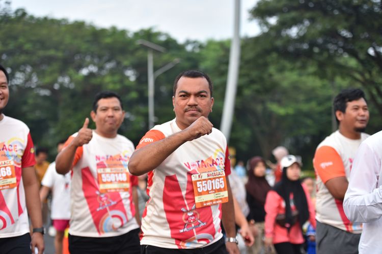 Race photo from NOTARACE 2025