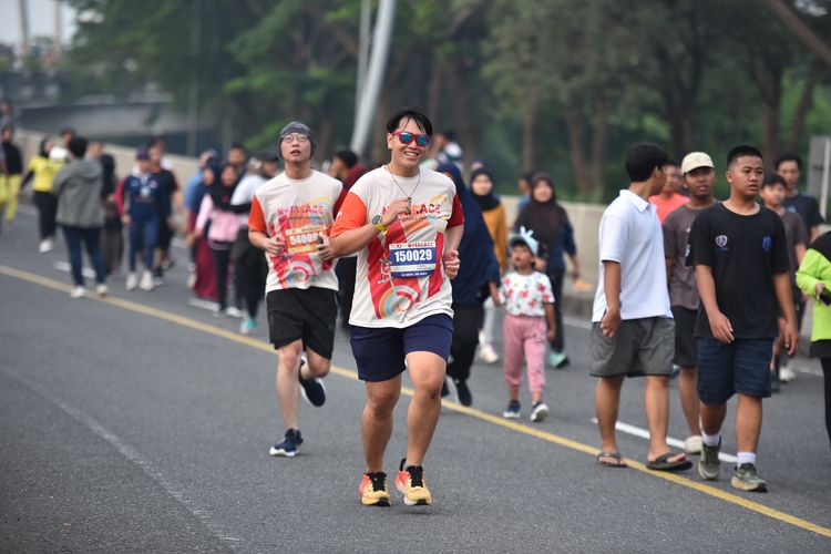 Race photo from NOTARACE 2025