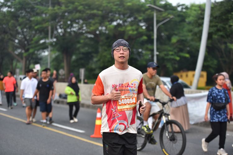 Race photo from NOTARACE 2025