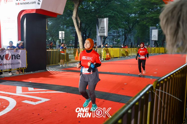 Race photo from ONE RUN 10K 2025