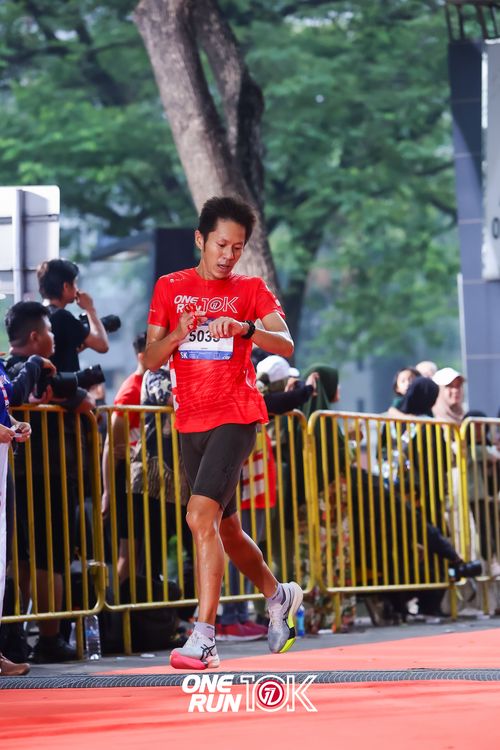 Race photo from ONE RUN 10K 2025