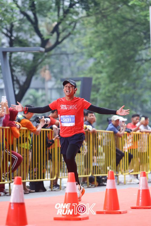 Race photo from ONE RUN 10K 2025