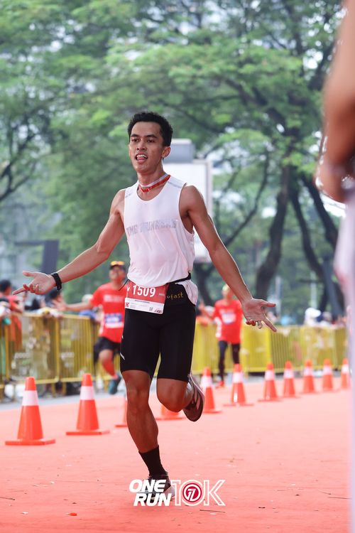 Race photo from ONE RUN 10K 2025