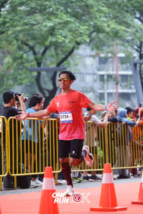 Race photo from ONE RUN 10K 2025