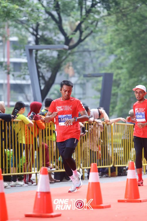 Race photo from ONE RUN 10K 2025