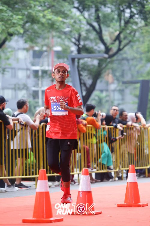 Race photo from ONE RUN 10K 2025