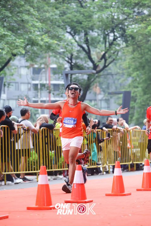 Race photo from ONE RUN 10K 2025