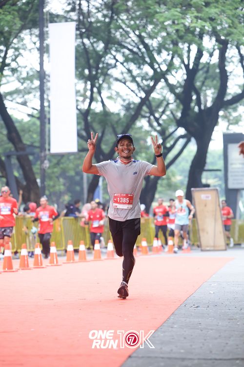 Race photo from ONE RUN 10K 2025