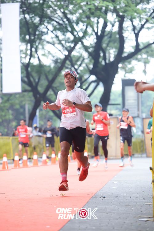Race photo from ONE RUN 10K 2025