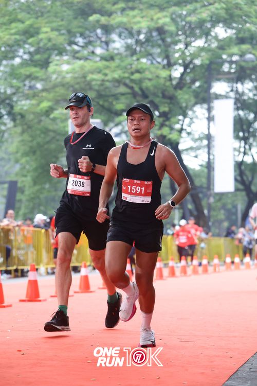 Race photo from ONE RUN 10K 2025