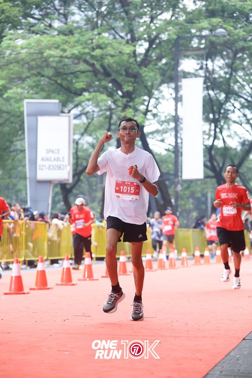 Race photo from ONE RUN 10K 2025