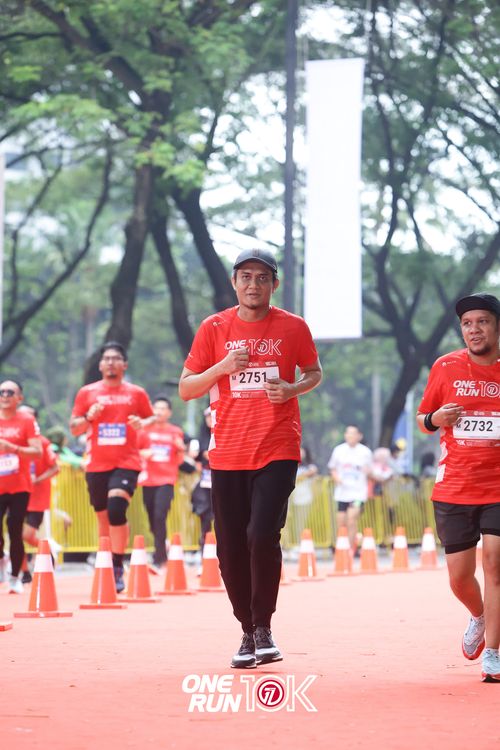 Race photo from ONE RUN 10K 2025