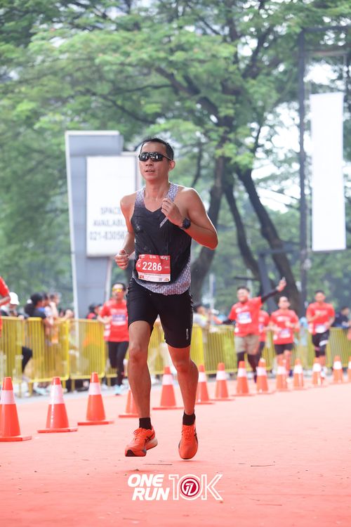 Race photo from ONE RUN 10K 2025