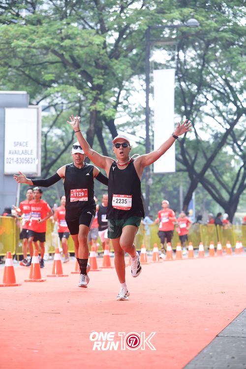 Race photo from ONE RUN 10K 2025