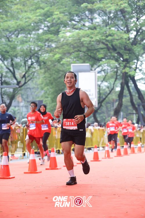 Race photo from ONE RUN 10K 2025