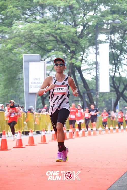 Race photo from ONE RUN 10K 2025