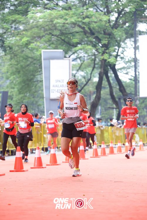 Race photo from ONE RUN 10K 2025