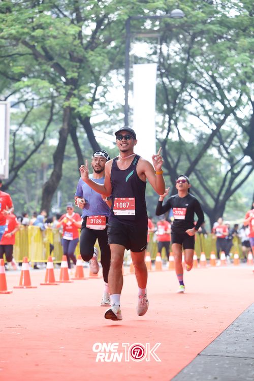 Race photo from ONE RUN 10K 2025