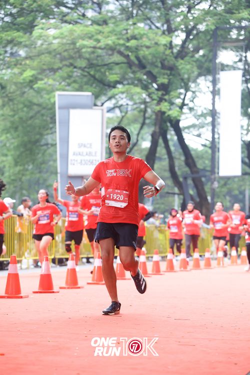 Race photo from ONE RUN 10K 2025